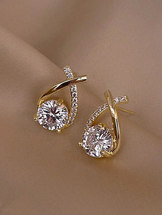 Elegant Earrings: The Sparkle in Your Eyes