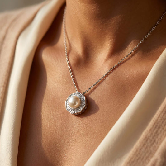 Perle Octagon Pearl Pendant Necklace | 925 Silver Baguette Frame